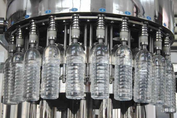 Monoblock 과일 주스 생산을 위한 자동적인 순수한 액체 병 충전물 기계3에서 1 5