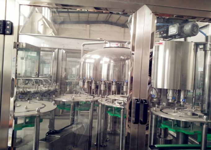 4000p/H - 6000p/H PCL 통제에 의하여 탄화되는 음료 충전물 기계, 증명서를 주는 세륨 1