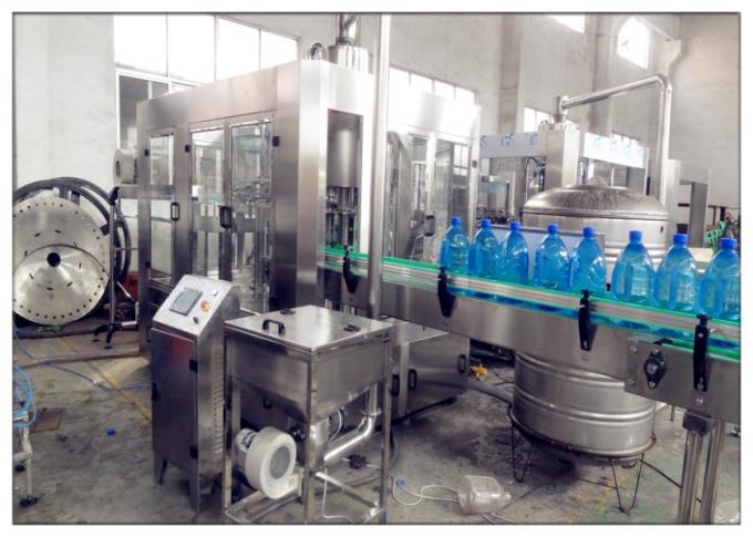 3000kg 유리병 터치스크린 통제를 가진 탄화된 음료 충전물 기계 1
