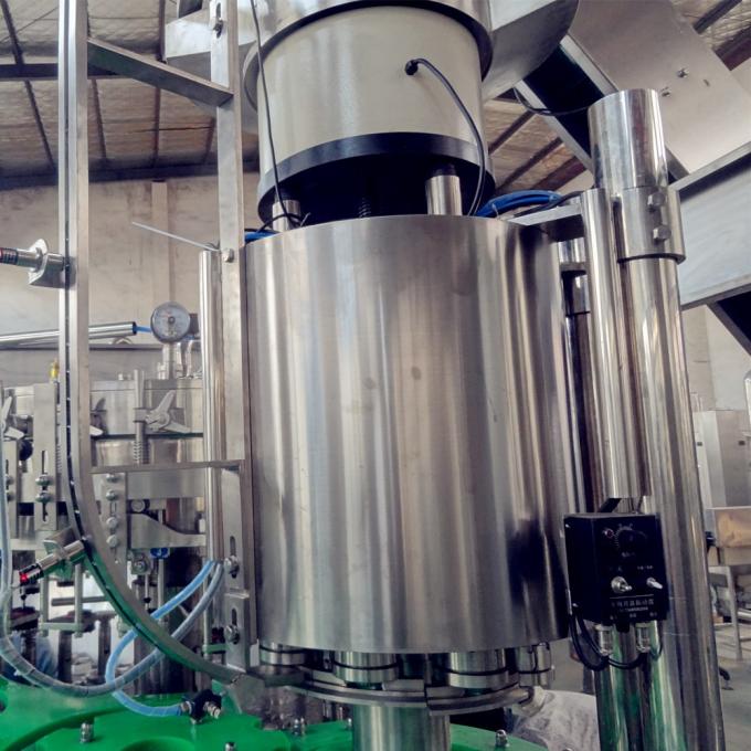 깡통/음식 단계를 만들기를 위한 기계 음료 공장을 위한 고품질 탄산 청량 음료 기계