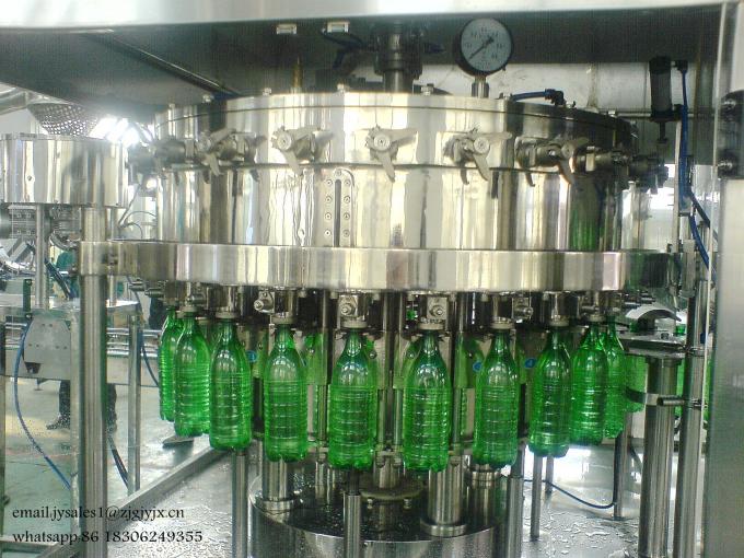 330-2000ML에 의하여 탄화되는 음료 충전물 기계, 병 씻기 채우는 모자를 씌우는 식물 4