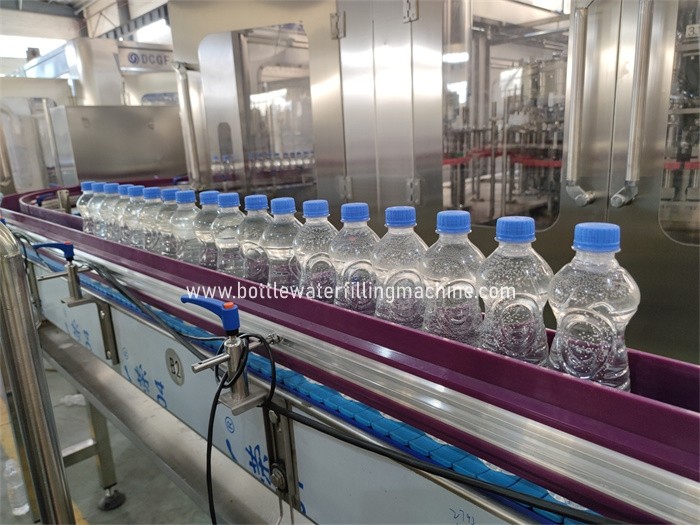 Water Bottle Filling Machine Stainless Steel Liquid Beverage Production Line